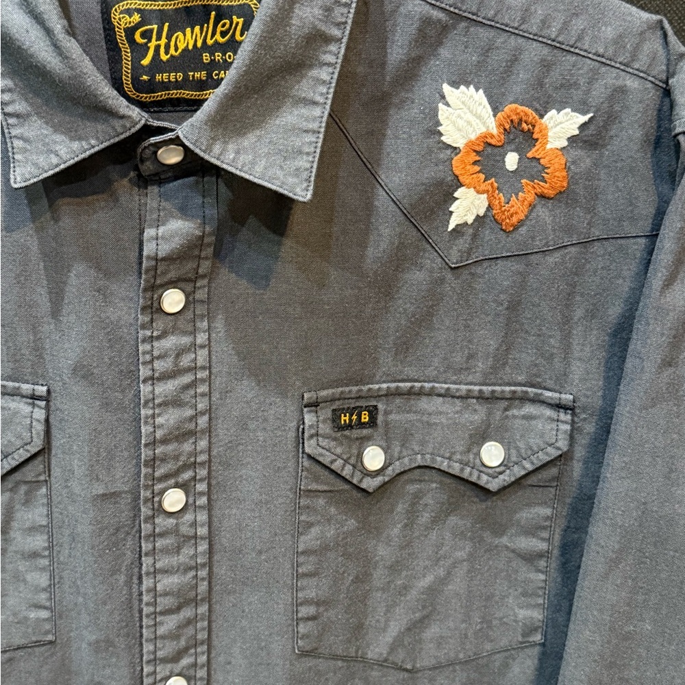 Howler Brothers Charcoal Shirt w/ Hibiscus Flowers - Floral Embroidery - MEDIUM - Picture 3 of 11
